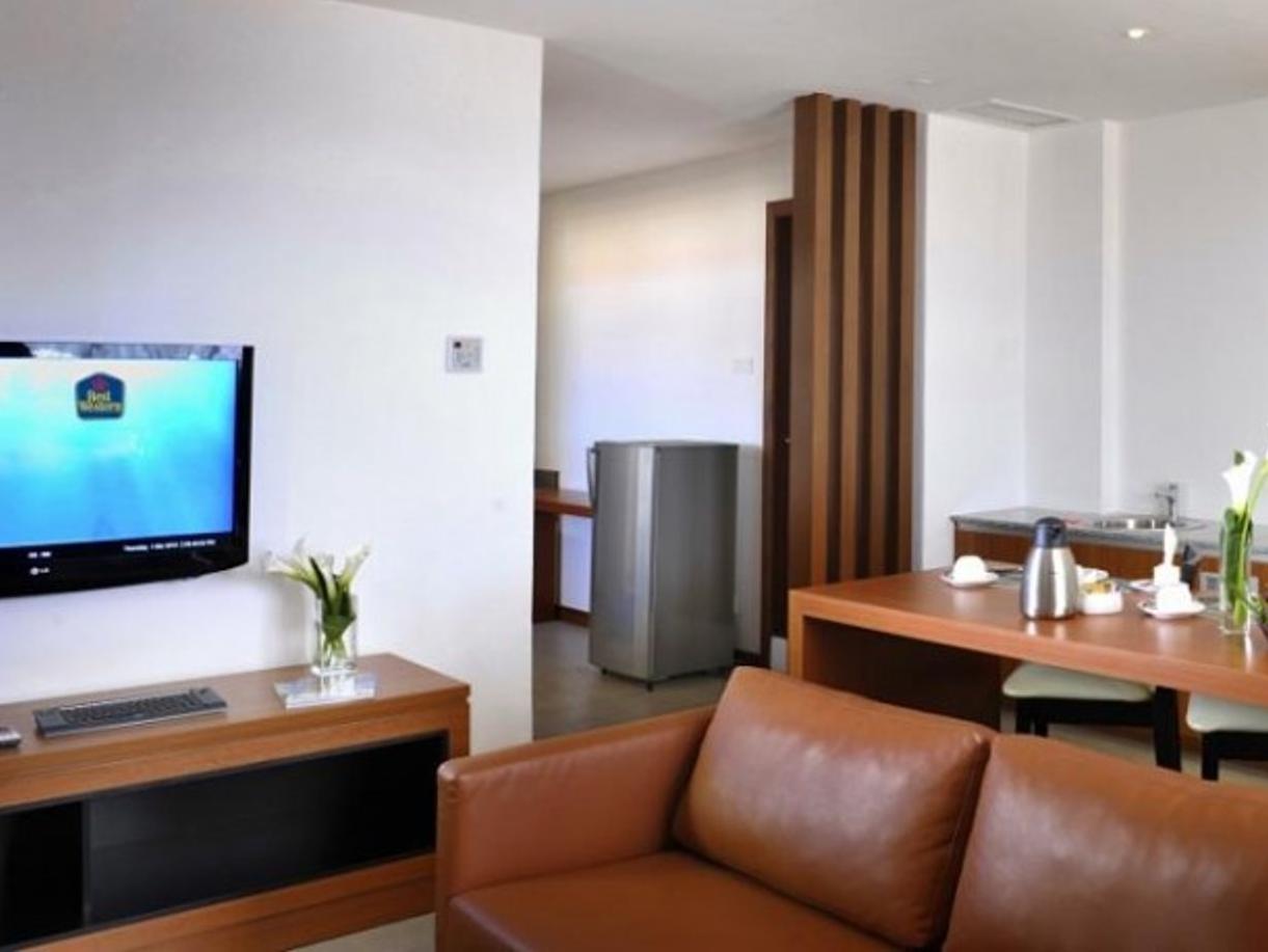 Gloria Swiss Hotel & Apartment サンダカン エクステリア 写真