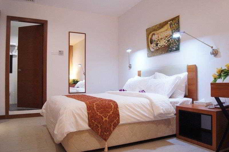 Gloria Swiss Hotel & Apartment サンダカン 部屋 写真