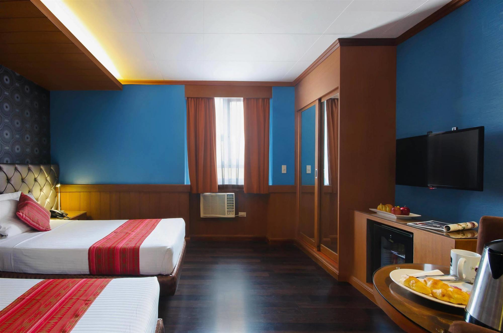 Gloria Swiss Hotel & Apartment サンダカン エクステリア 写真
