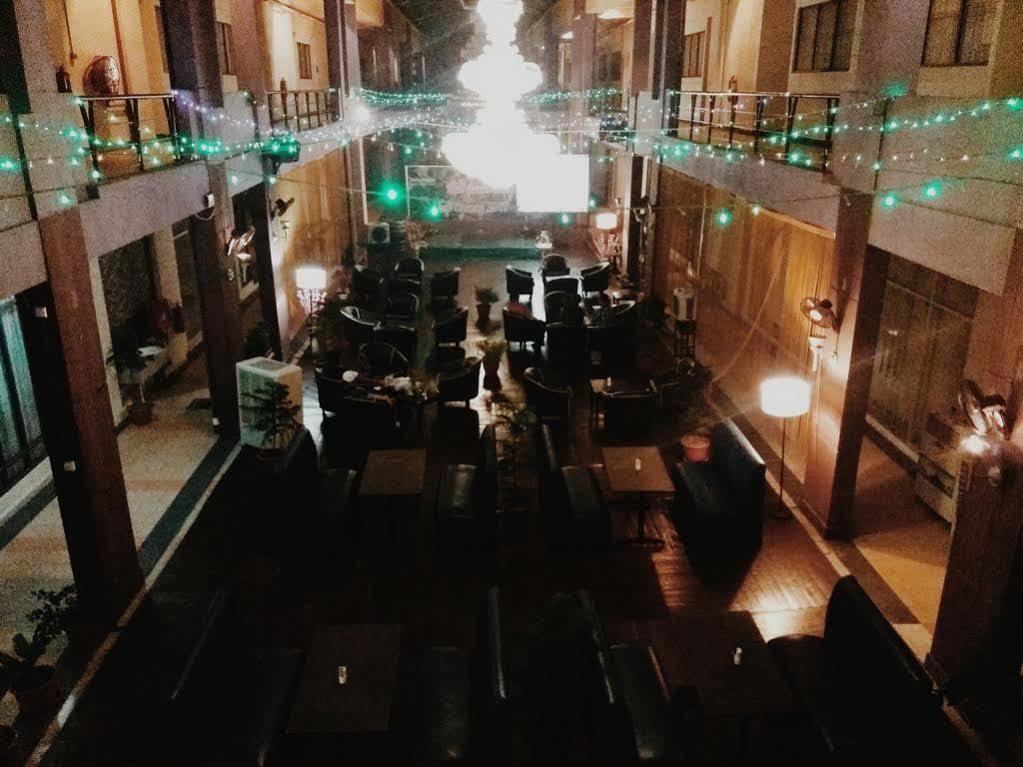 Gloria Swiss Hotel & Apartment サンダカン エクステリア 写真