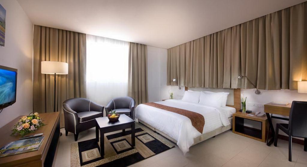 Gloria Swiss Hotel & Apartment サンダカン 部屋 写真